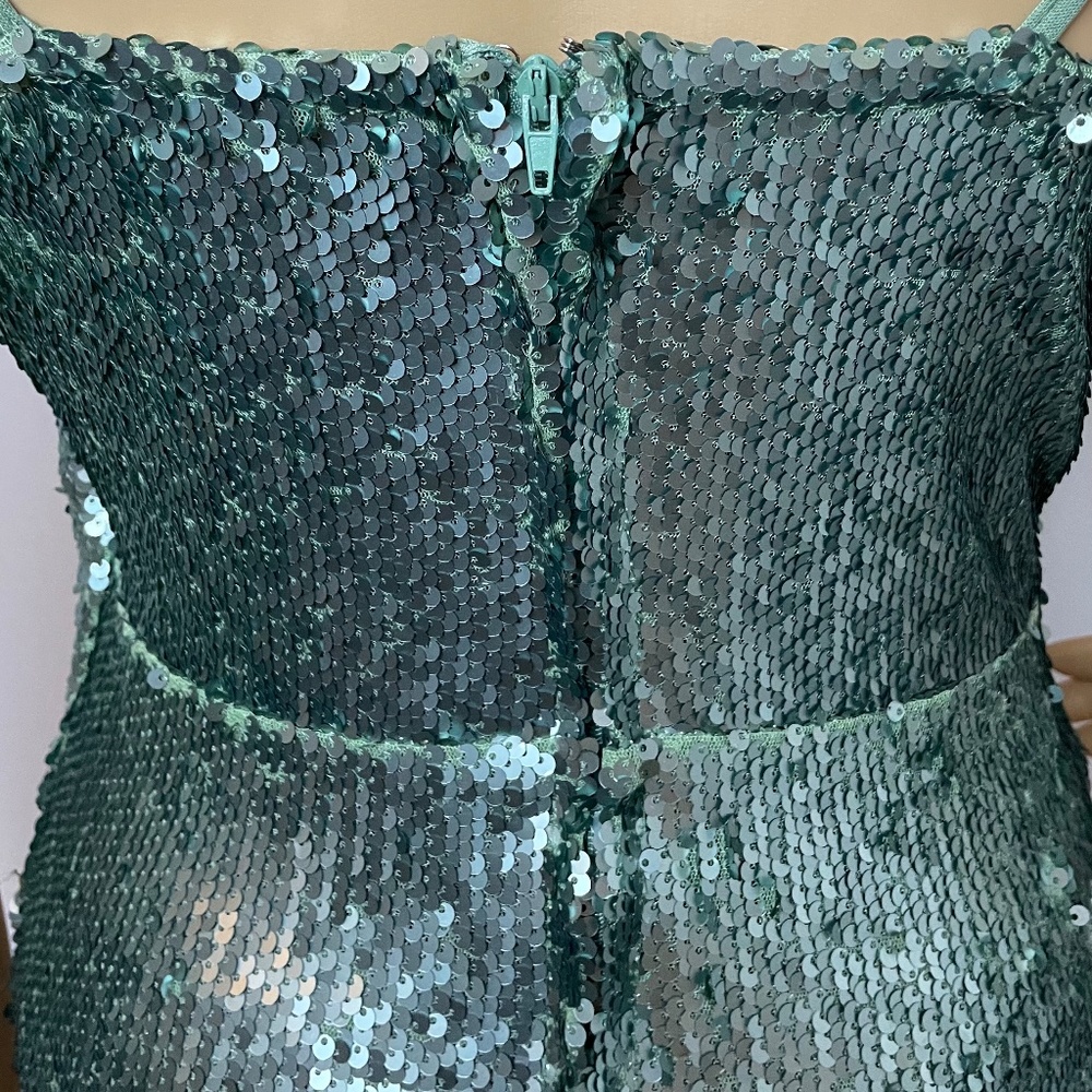 💕 HOST PICK!!! Sea green mermaid sexy sequin high slit dress! - Picture 9 of 12